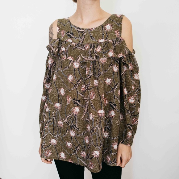 entro Tops - Entro / Green Cold Shoulder Top